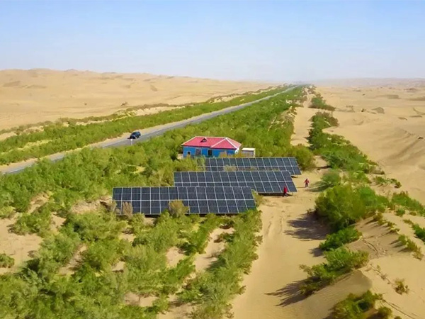 塔裏(li)木油田綠色“光(guāng)”景無限好